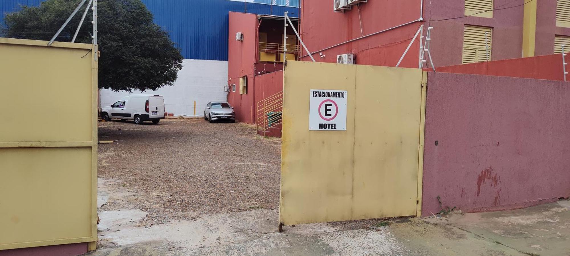 Hotel Sta Mônica Marília Esterno foto